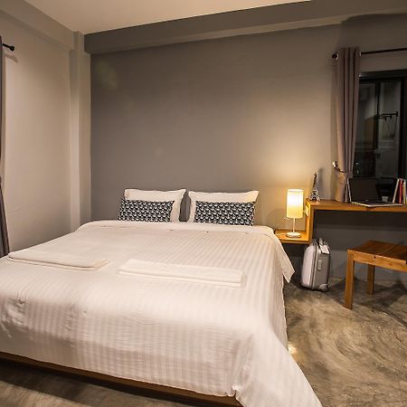 Sleep Station Hotel Surat Thani Ngoại thất bức ảnh