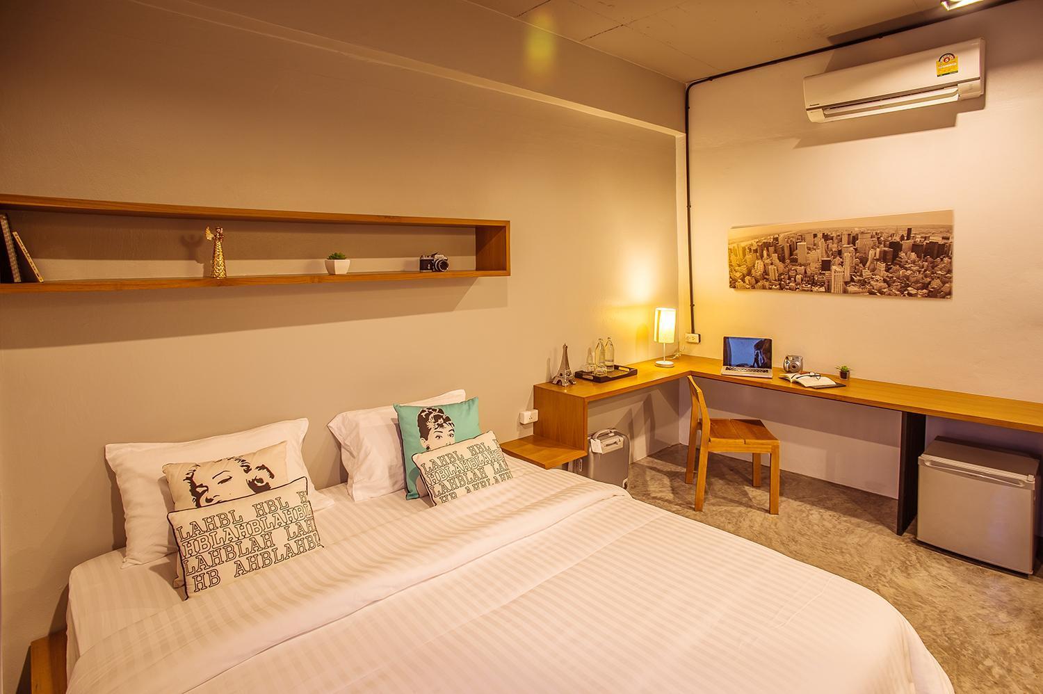 Sleep Station Hotel Surat Thani Ngoại thất bức ảnh